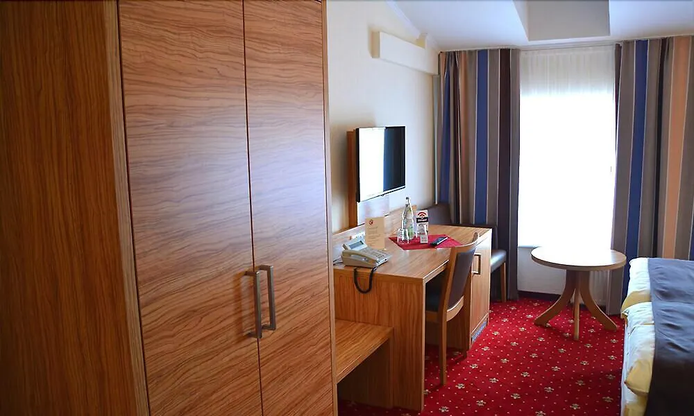 מלון המבורג Altstadthotel Harburg